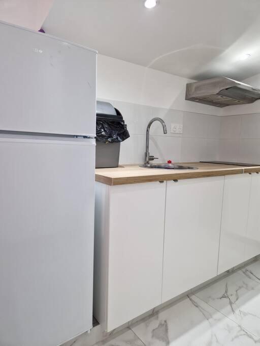 Studioneuf Equipe Cdg/Parc Expo/ Paris Aulnay-sous-Bois Zewnętrze zdjęcie